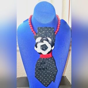👔 IT'S A SALE!! DEBONAIR TIE NECKLACE 👔